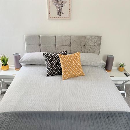 הלסטון Cosy Retreat In Beautiful Cornwall מראה חיצוני תמונה